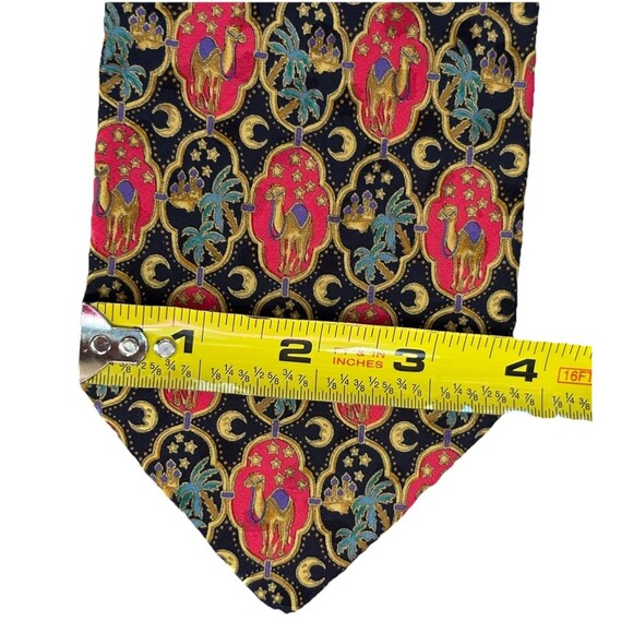 Vintage Brioni 100% Silk Tie Made in Italy – Camel Palm Trees Novelty Themed - Picture 6 of 7